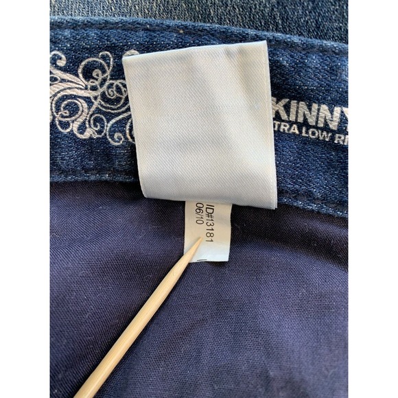 Express Zelda Jeans Women’s 8 Blue Denim Slim Fit Ultra Low Rise Distressed READ - Picture 10 of 16